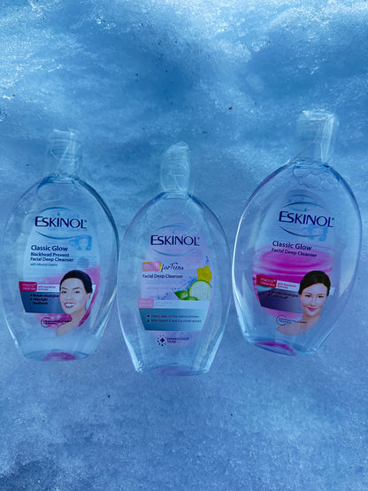 Eskinol Classic Glow Blackhead Prevent w/ Mineral Grains 225ml