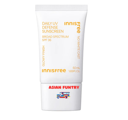 Experience the ultimate sun protection with Innisfree Daily UV Defense Sunscreen. This broad-spectrum SPF 36 sunscreen is specially designed to provide maximum protection without leaving a white cast. Its easy-to-apply formula is gentle on the skin, making it perfect for daily use. Protect your skin and stay confident all day.