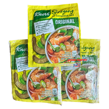 Expertly crafted from authentic tamarind, Knorr Tamarind Soup Mix (Pack of 3X44g) will elevate your Sinigang to a whole new level. Perfect for creating delicious broth and the classic tangy flavors of the Philippines' beloved dish, Sinigang. Unleash the full potential of tamarind with this must-have mix.